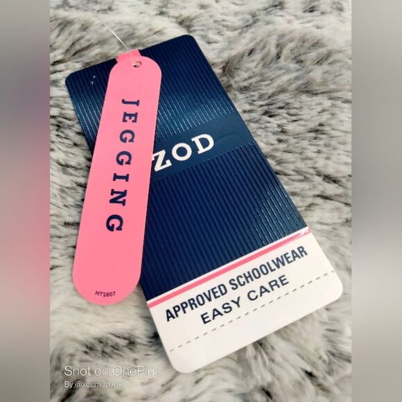 NWT Izod Jeggings - Picture 3 of 4